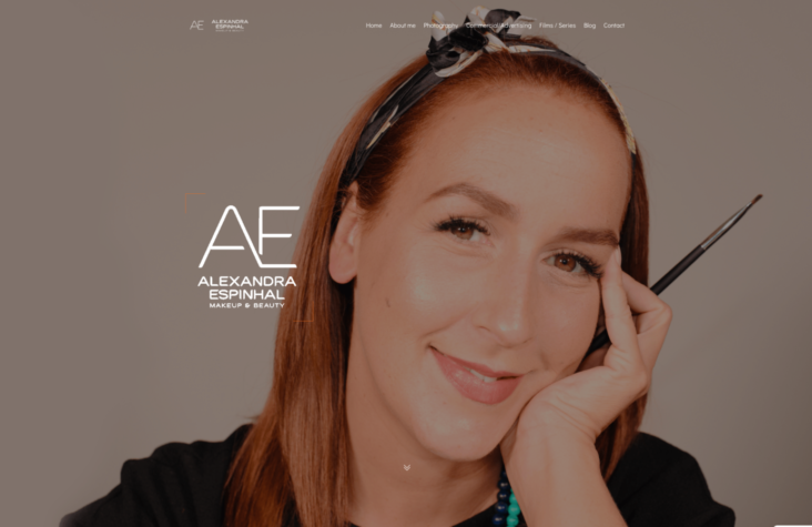 Desenvolvimento de Site para Alexandra Espinhal